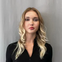 OdetteBorne's Profile Pic