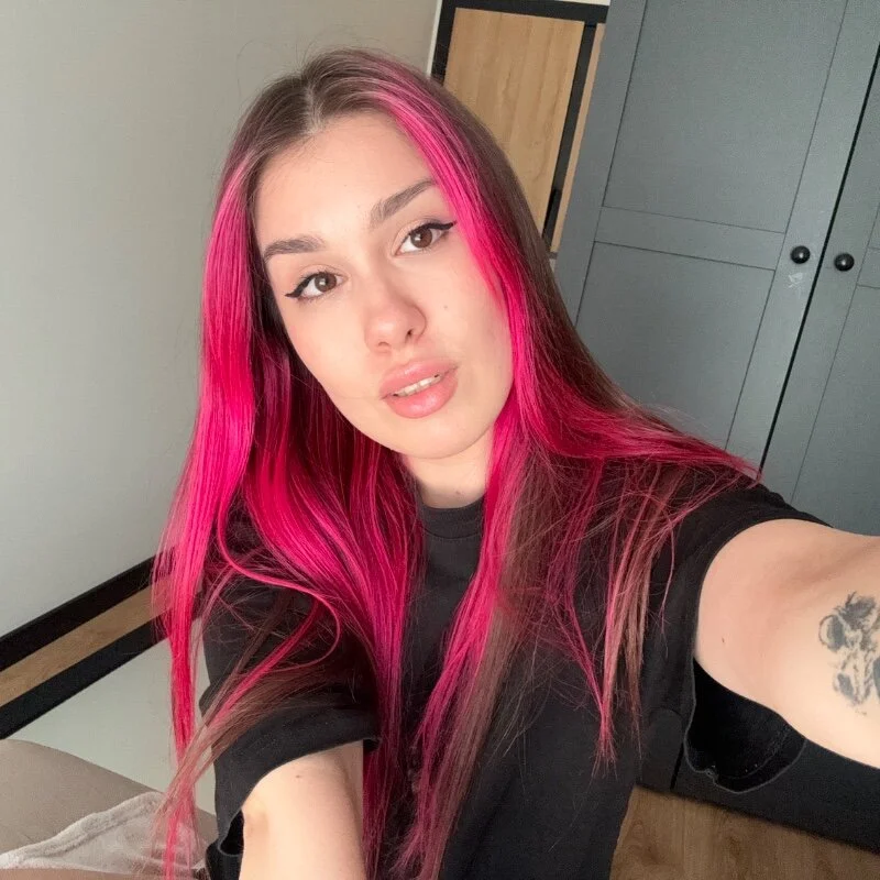 SashaBonfire Stripchat profile image