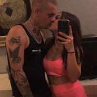 sarahChris69 অবতার ছবি