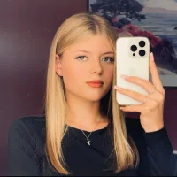 Zdjęcie profilowe modela Julia_lovee