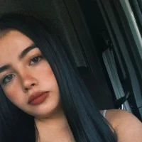 sweetcatcat650's Profile Pic
