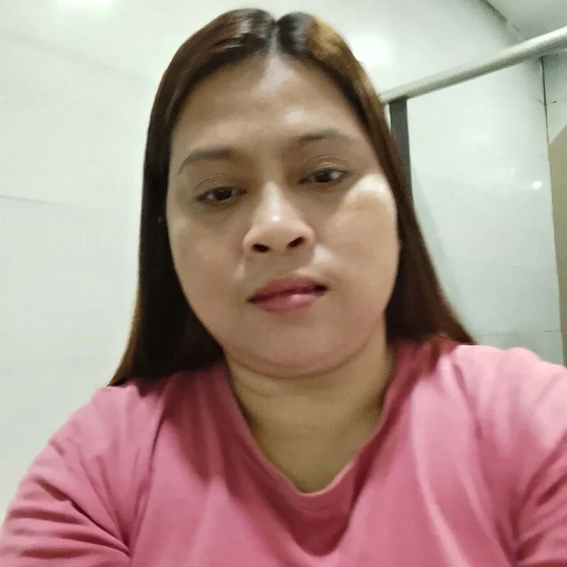 Pinayhotmom26 profile photo
