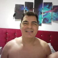 logan12323's Profile Pic