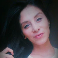 YaniCollet's Profile Pic