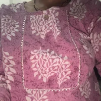 Juli_g4 model avatar