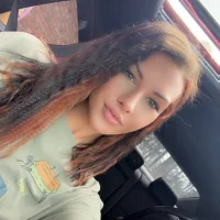 tastemecaroline's Avatar Pic