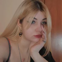 love_instinct's Profile Pic