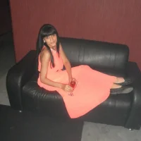 ElliHotjoy's Profile Pic