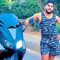 Veenroy 的个人资料图片