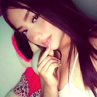 RileyReed_Pink webcam