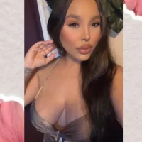 Magikpeach's Avatar Pic