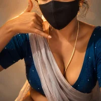 tamilhot-honeybee