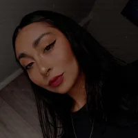 sara_lux_t
