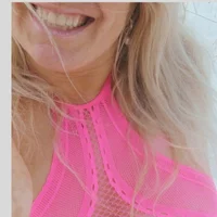 KinkyRedRidingHood webcam