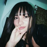 nahomy_paris
