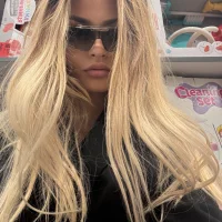 Anna-Sky's Profile Pic
