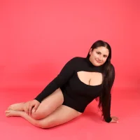 ShopiaMelendes's Profile Pic