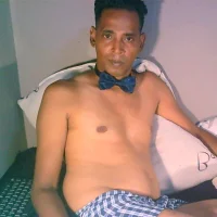 IndianHunk01 Adlı Modelin Avatarı