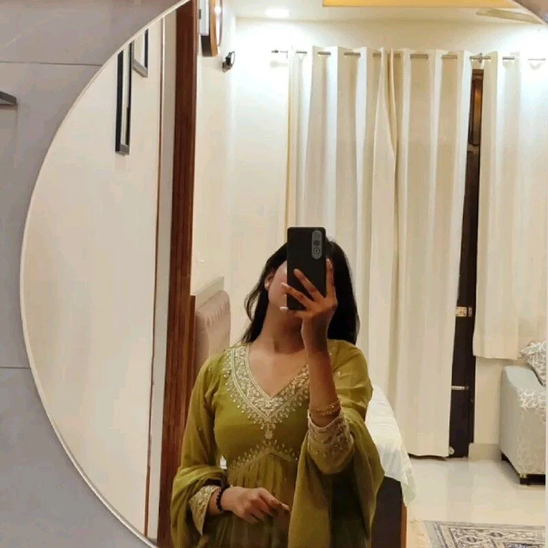 parul_xoxo profile photo