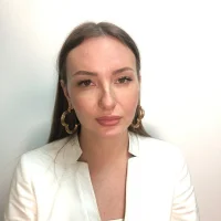 AlizeRene's Profile Pic