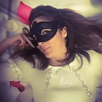 EllaEarn - Profil Fotoğrafı