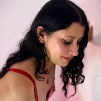 Slika avatara modela LunaDamasco