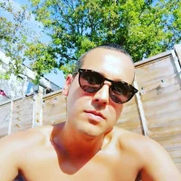 Jonecastunes's Profile Pic