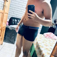 RodXXX96's Offline Chat Room