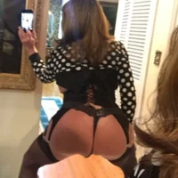 ivana090 webcam