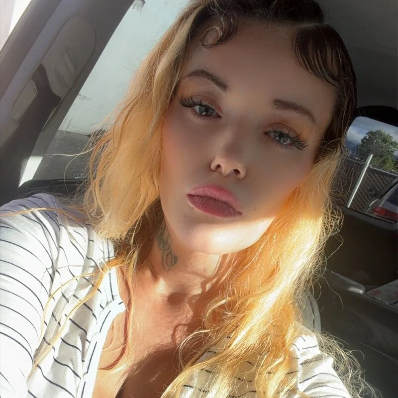 PerfectlyPink30 profile photo
