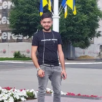 burki2132 profiképe