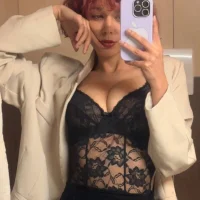 misscheshiree's Profile Pic