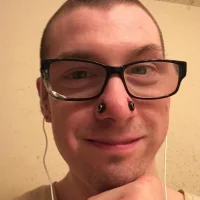 venomouslove's Avatar Photo