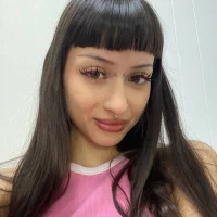 Holypinkie's Profile Pic