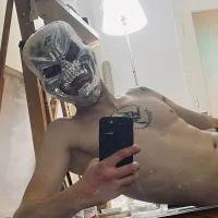 viennamax's Offline Chat Room