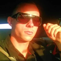 GoldRose7's Profile Pic