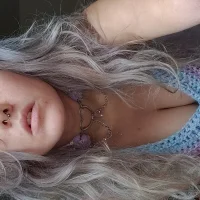 รูปโปรไฟล์ของ AmetistaViola