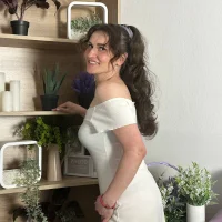 EstelleReal's Profile Pic