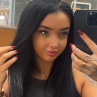 LucyLuxee19 Adlı Modelin Avatarı