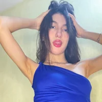 Emily-hottson's Avatar Pic