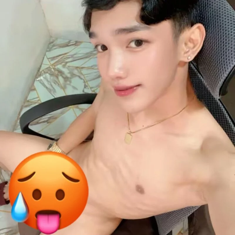 urasian_john18 profile photo