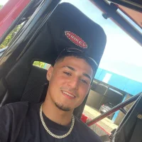 Benejam19's Profile Pic