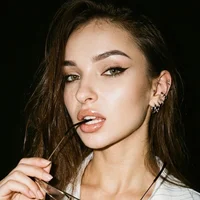 alisa_kiss1's Avatar Photo