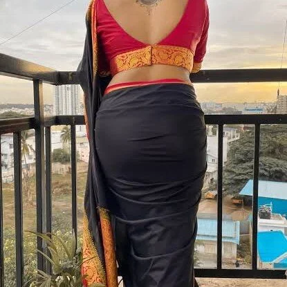 Hot_Aanamika2