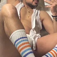 moeivyz's Profile Pic
