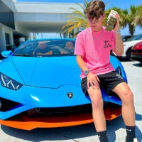 รูปโปรไฟล์ของ bigdickjohanes