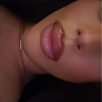 zahrats's Profile Pic