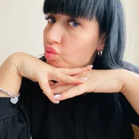 Профилна снимка на Jenny_Patty