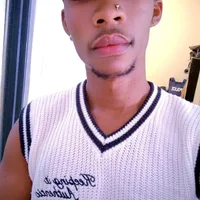roux1995's Profile Pic