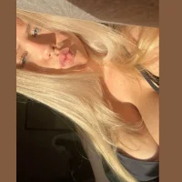 AbbyGxxx's Profile Pic